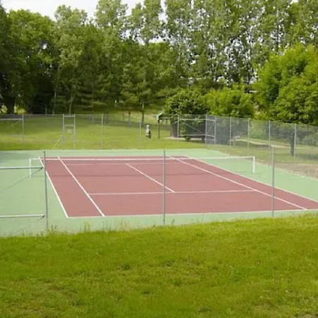 Camping Mobil-home Cosy 2 Pers Avec Terrasse - Api-1-52-891 *