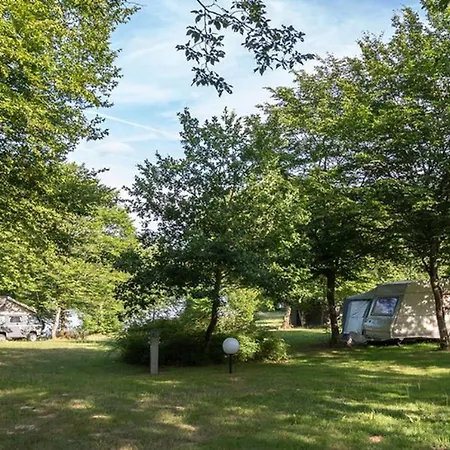 Camping Mobil-home Cosy 2 Pers Avec Terrasse - Api-1-52-891 Isle-et-Bardais